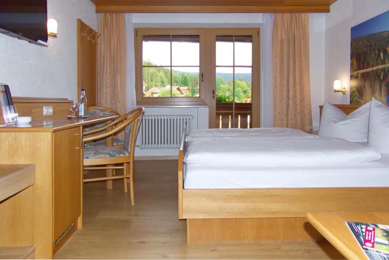 Garnihotel Zur Linde - Bayerischer Wald - Aktivcard Mit 154 Kostenfreien Leistungen - Kostenloser Parkplatz Lohberg Exterior photo
